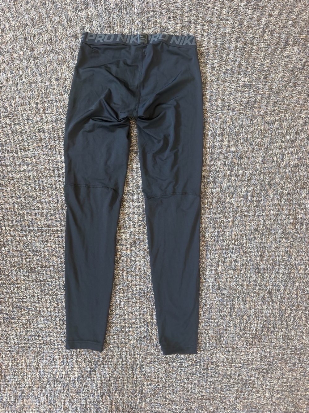 Nike Pro Men’s Compression Tights 3/4 Length Size Medium with White Swoosh - Picture 6 of 8